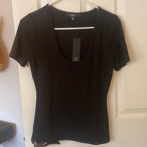 Lulu’s tee size L tags on never worn